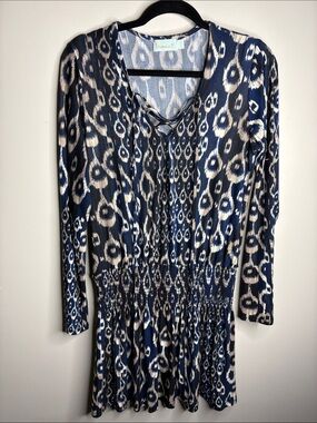 Veronica M. Navy and Cream Ikat Print Blouse